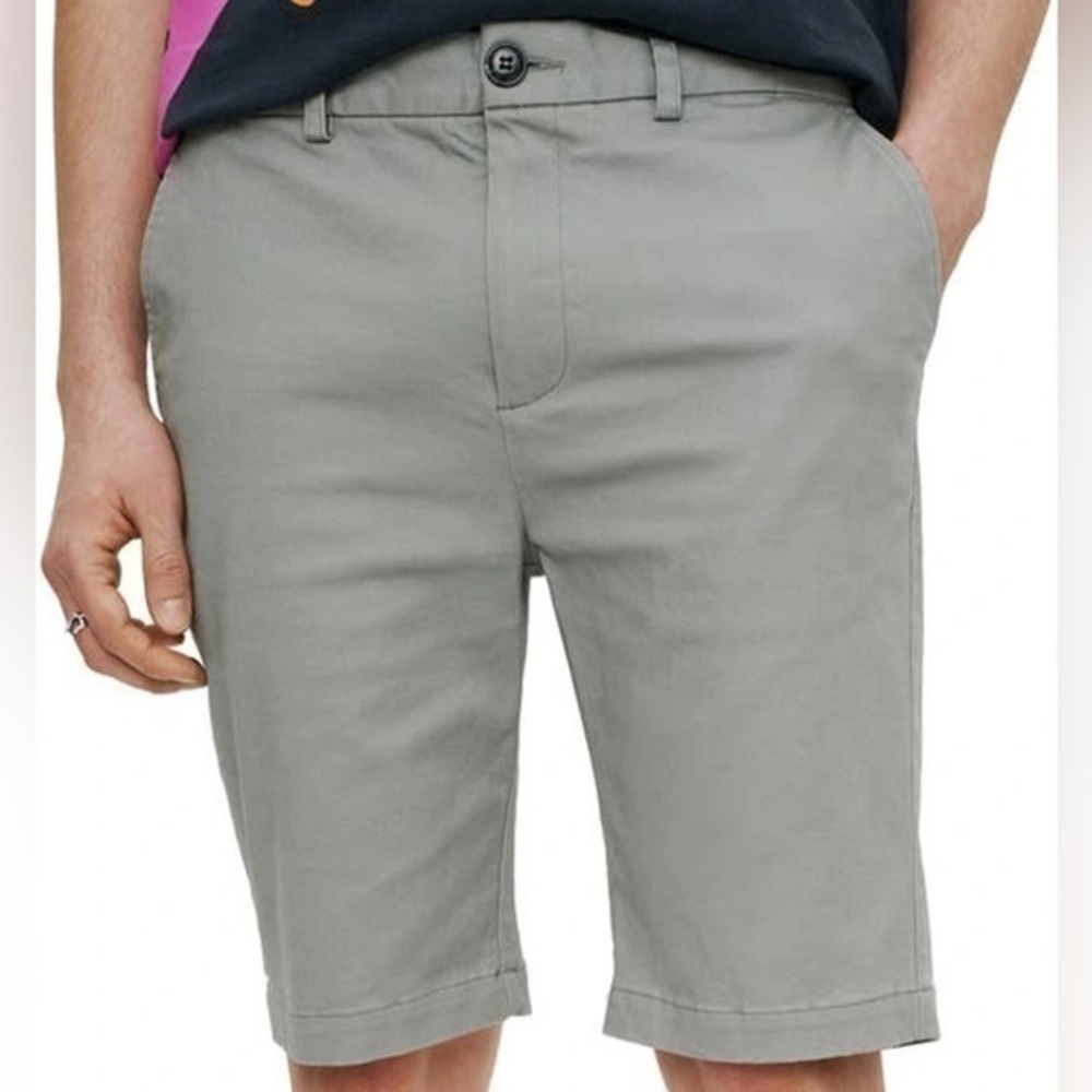 Eleven Paris Stretch Cotton Chino‎ Shorts in Dawn Grey Men’s Size 36 NWT